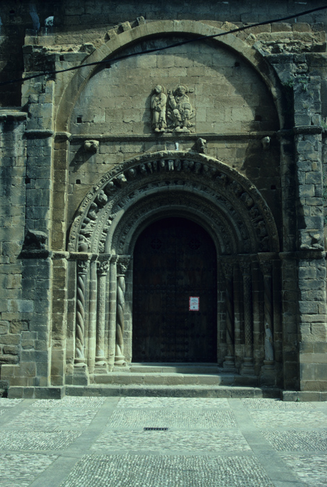 https://ima.princeton.edu/images/romanesquedb/cr.002745.jpg