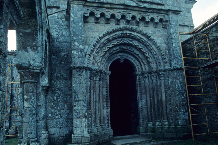 https://ima.princeton.edu/images/romanesquedb/cr.002794.jpg