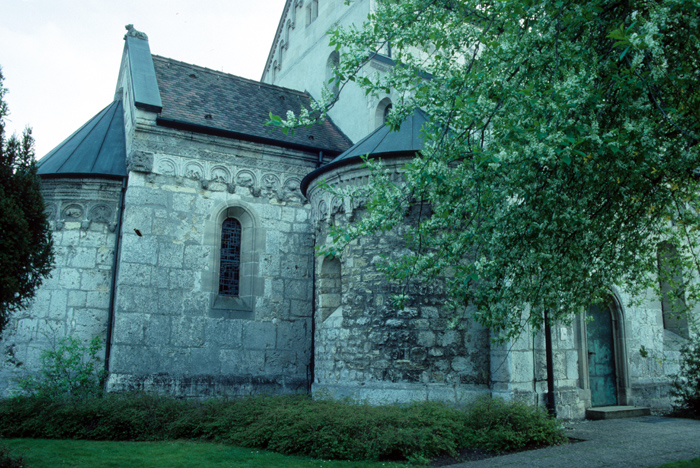 https://ima.princeton.edu/images/romanesquedb/cr.002888.jpg