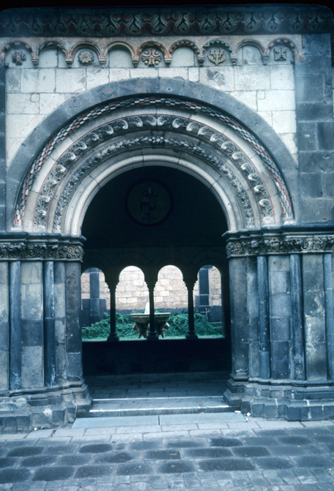 https://ima.princeton.edu/images/romanesquedb/cr.002963.jpg