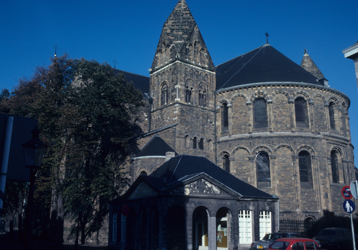 https://ima.princeton.edu/images/romanesquedb/cr.003034.jpg