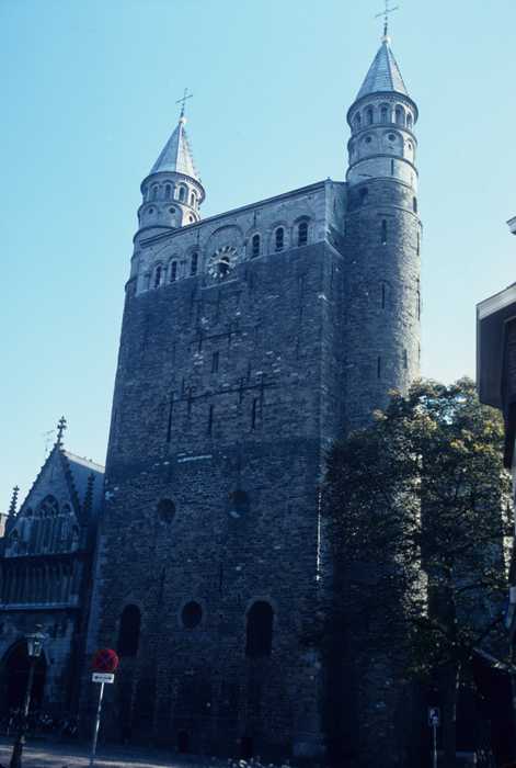 https://ima.princeton.edu/images/romanesquedb/cr.003037.jpg