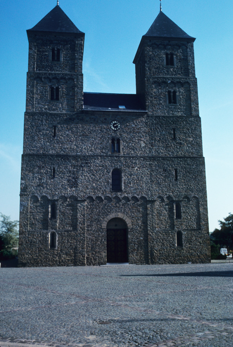 https://ima.princeton.edu/images/romanesquedb/cr.003041.jpg