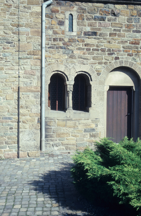 https://ima.princeton.edu/images/romanesquedb/cr.003044.jpg