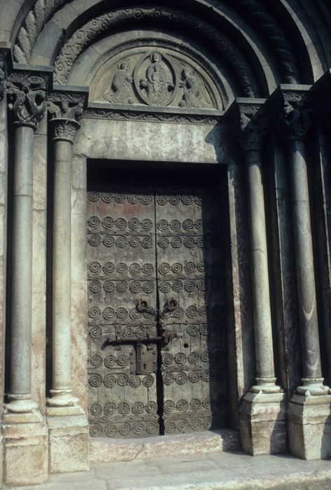 https://ima.princeton.edu/images/romanesquedb/cr.003601.jpg