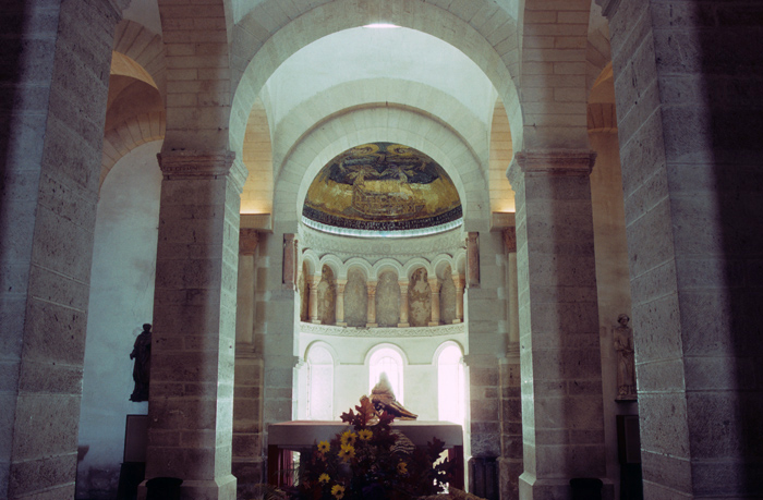 https://ima.princeton.edu/images/romanesquedb/cr.003728.jpg