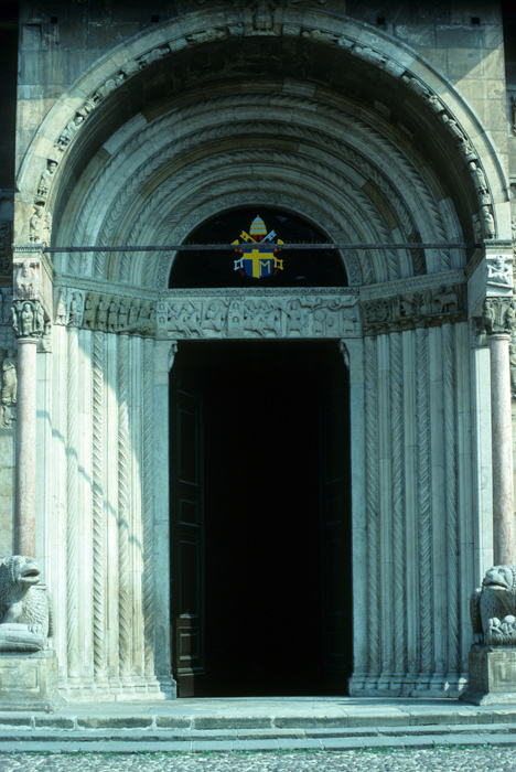 https://ima.princeton.edu/images/romanesquedb/cr.003773.jpg