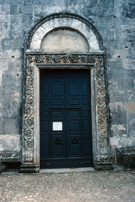https://ima.princeton.edu/images/romanesquedb/cr.003807.jpg