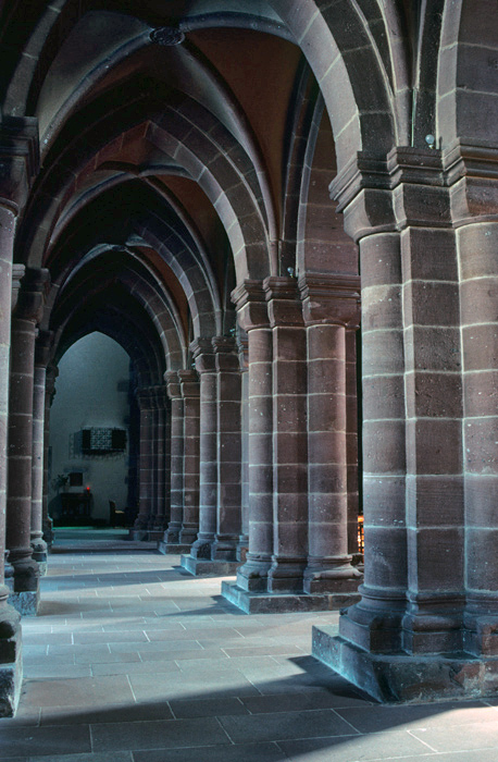 https://ima.princeton.edu/images/romanesquedb/cr.003830.jpg