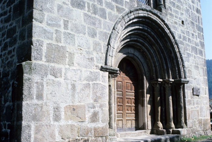 https://ima.princeton.edu/images/romanesquedb/cr.003985.jpg
