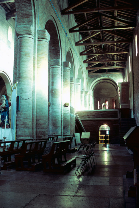 https://ima.princeton.edu/images/romanesquedb/cr.004000.jpg