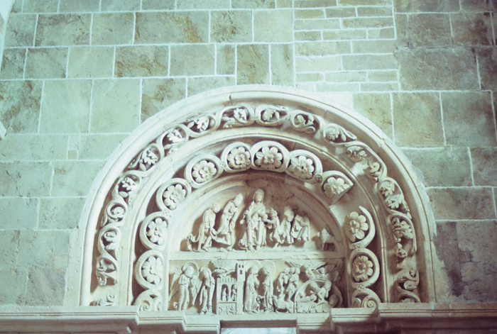 https://ima.princeton.edu/images/romanesquedb/cr.004139.jpg