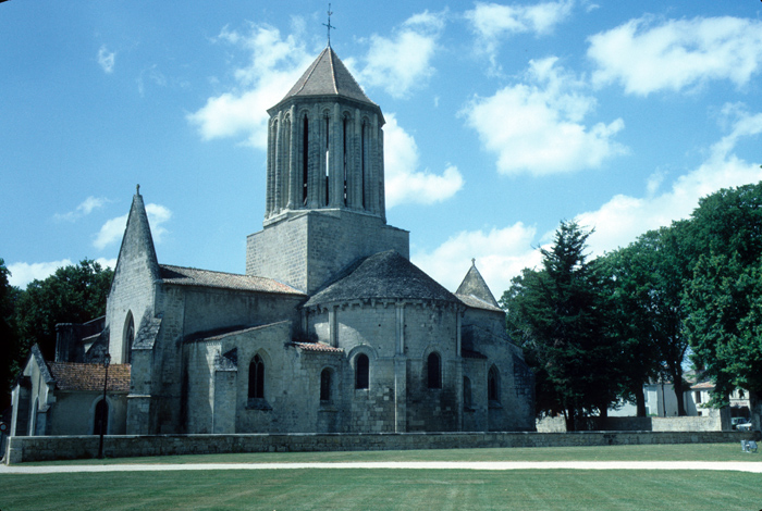 https://ima.princeton.edu/images/romanesquedb/cr.004318.jpg