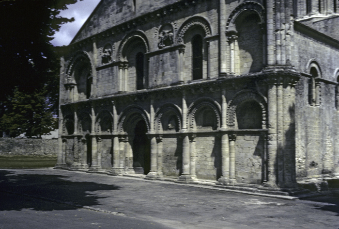 https://ima.princeton.edu/images/romanesquedb/cr.004323.jpg