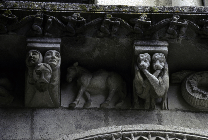 https://ima.princeton.edu/images/romanesquedb/cr.004330.jpg