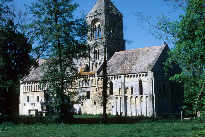 https://ima.princeton.edu/images/romanesquedb/cr.004378.jpg
