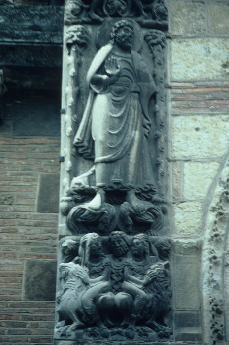 https://ima.princeton.edu/images/romanesquedb/cr.004409.jpg