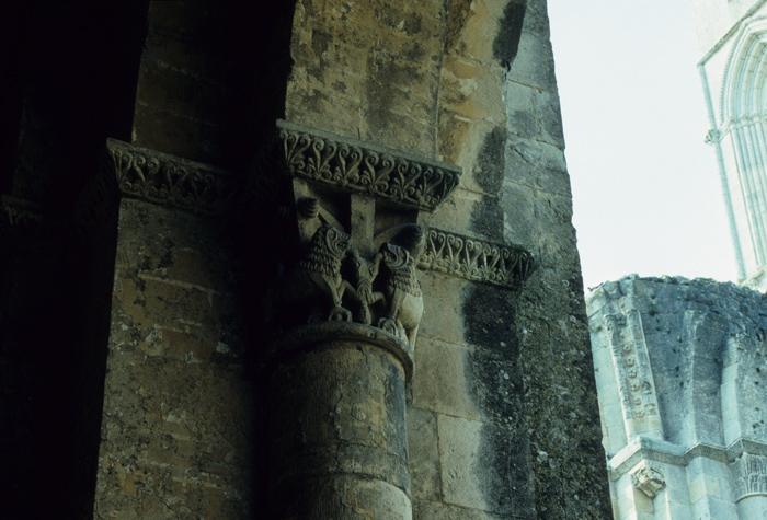 https://ima.princeton.edu/images/romanesquedb/cr.004642.jpg