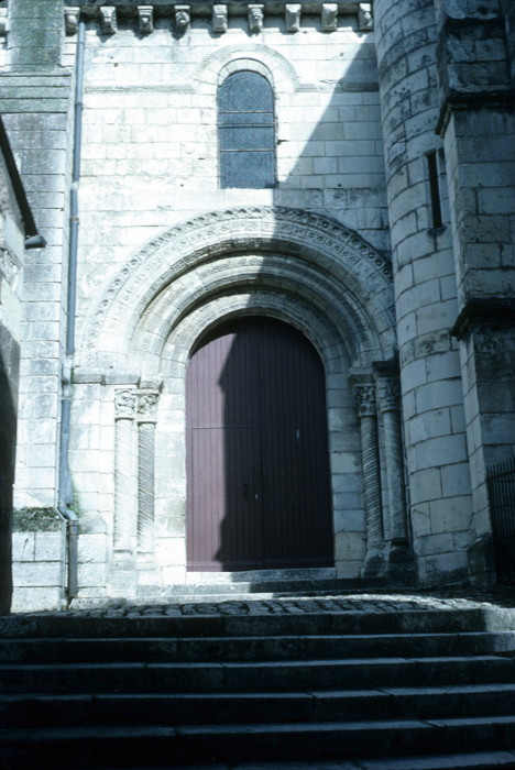 https://ima.princeton.edu/images/romanesquedb/cr.005030.jpg