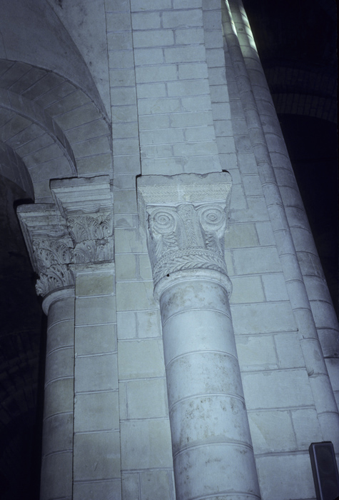 https://ima.princeton.edu/images/romanesquedb/cr.005037.jpg