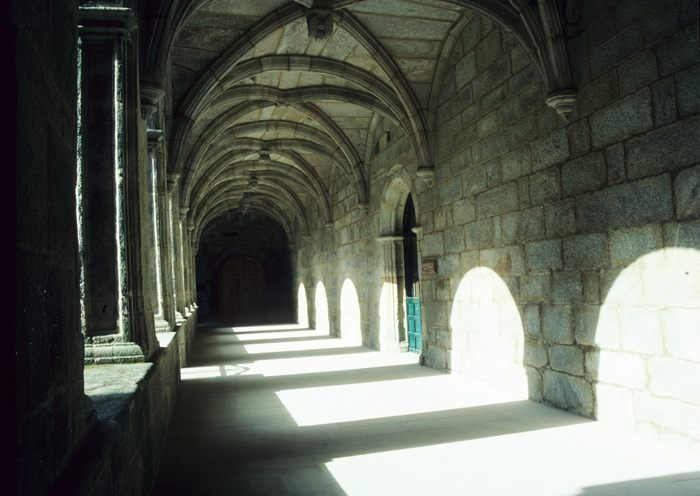 https://ima.princeton.edu/images/romanesquedb/cr.007604.jpg