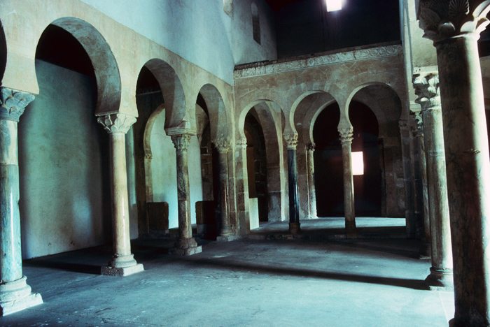 https://ima.princeton.edu/images/romanesquedb/cr.007615.jpg