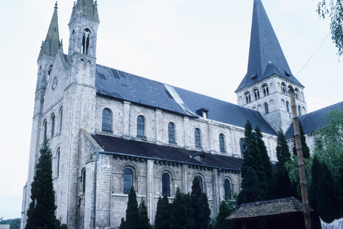https://ima.princeton.edu/images/romanesquedb/cr.009330.jpg