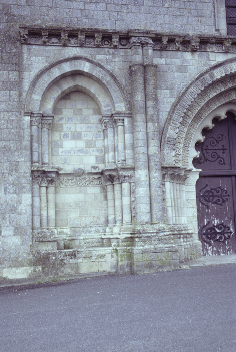 https://ima.princeton.edu/images/romanesquedb/cr.010481.jpg