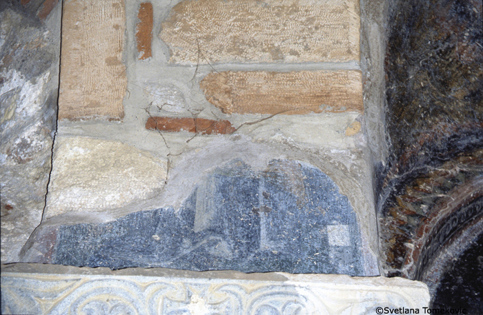 Fresco showing Saint (fragmentary)