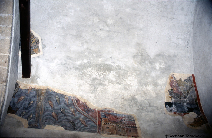 Fresco showing fish (the Baptism)