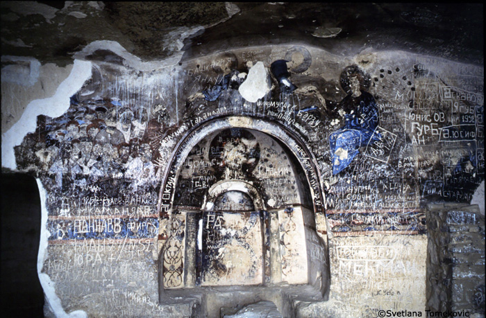 Fresco showing the Multiplication of the Loaves and Fishes