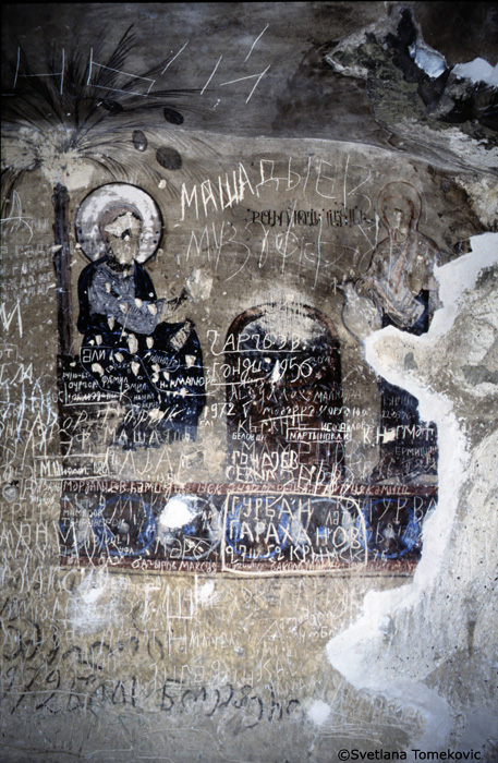 Fresco showing the Woman of Samaria