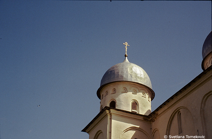 Exterior, northeast, detail