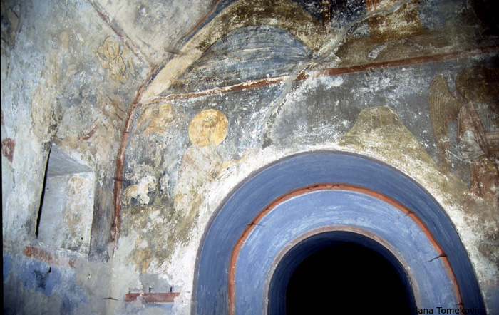 Fresco. Diaconicon, west wall, sacrifice of Isaac, three angels. May 1993.