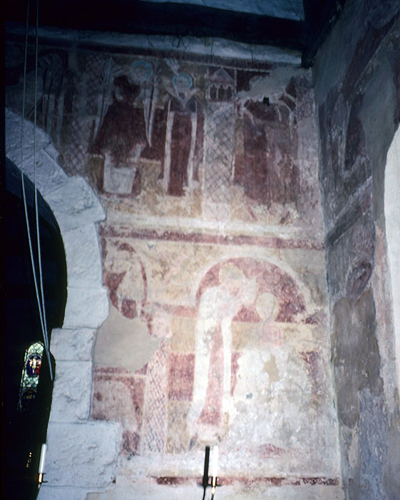 Wall painting, nave, east wall, zone 1, Annunciation and Visitation, zone 2 possibly baptism of Christ, first quarter 12c., Lewes workshop