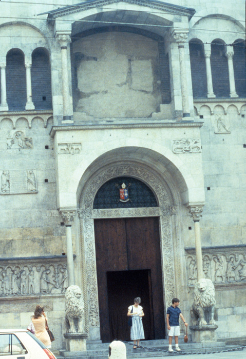 Exterior west, porch and portal, late 11c.-third quarter 12c., Lanfranco, Wiligelmo