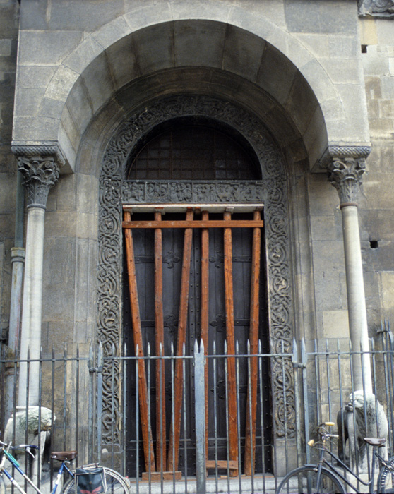 Exterior south, Porta dei Principi, late 11c.-third quarter 12c., Lanfranco and Wiligelmo