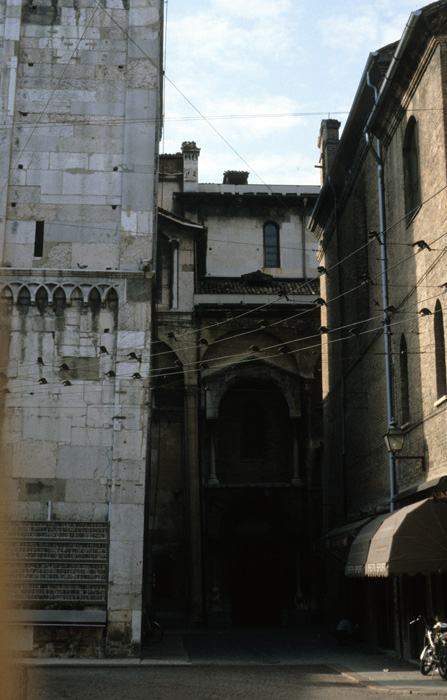 Exterior north, Portale della Pescheria, late 11c.-first half 12c., Lanfranco