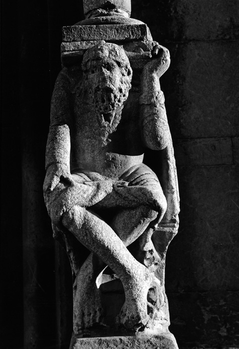 Exterior west, right porch, right supporting figure, 1122-1150, Nicholaus workshop